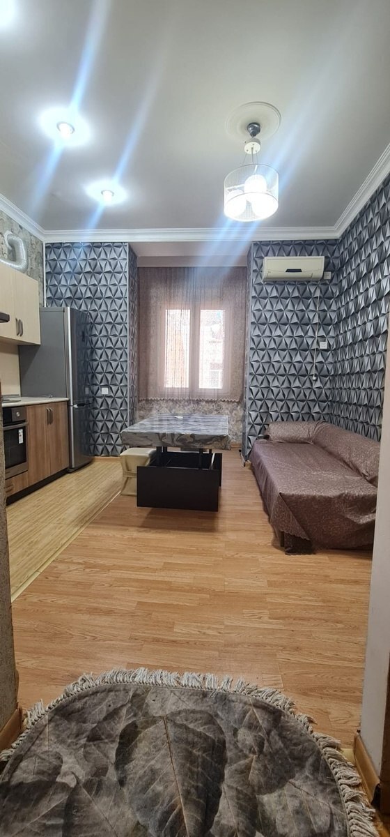 2 otaqlı Köhnə tikili, Sahil m., Bakı