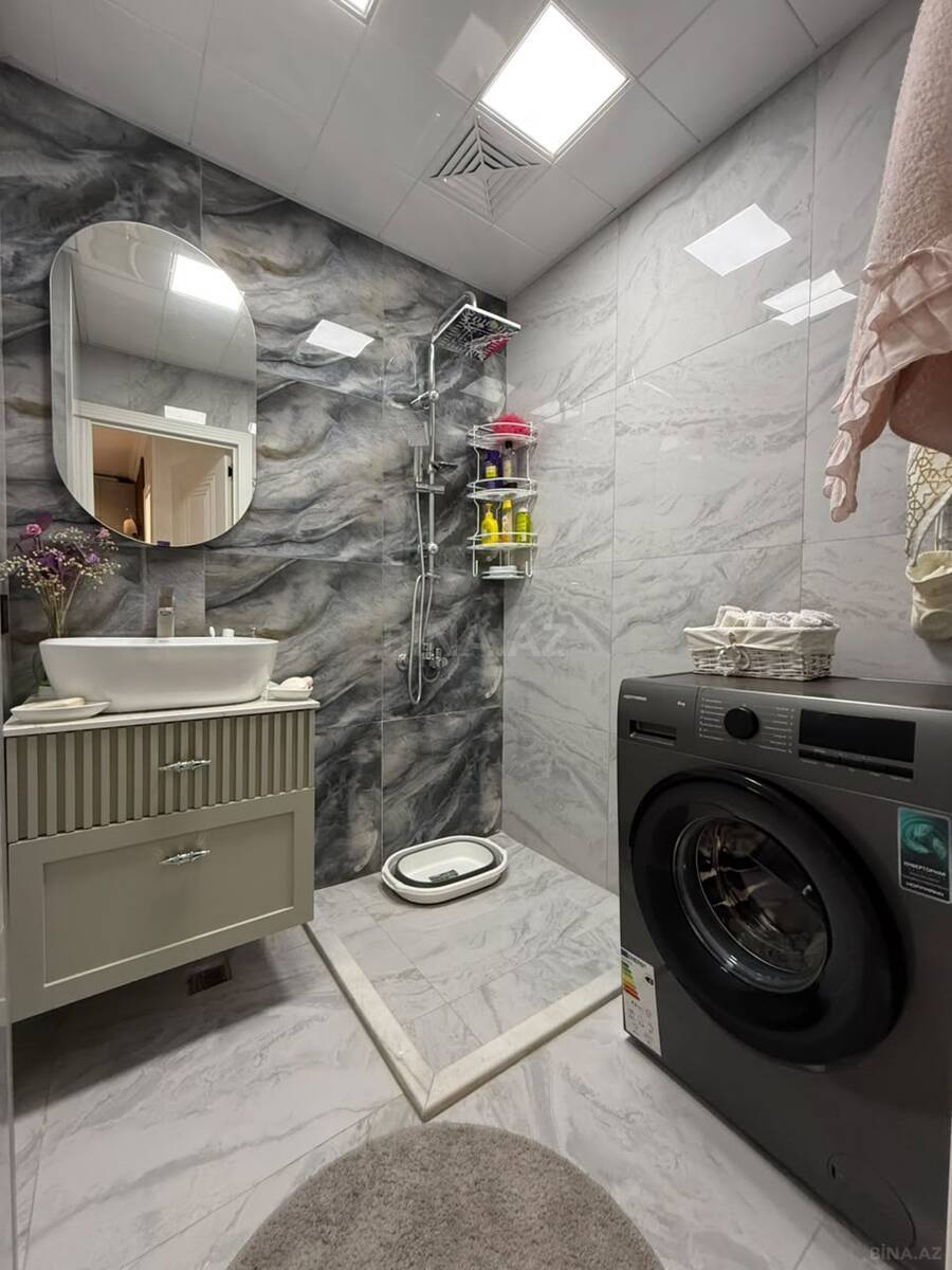 2 otaqlı Köhnə tikili, Xalqlar Dostluğu m., Bakı
