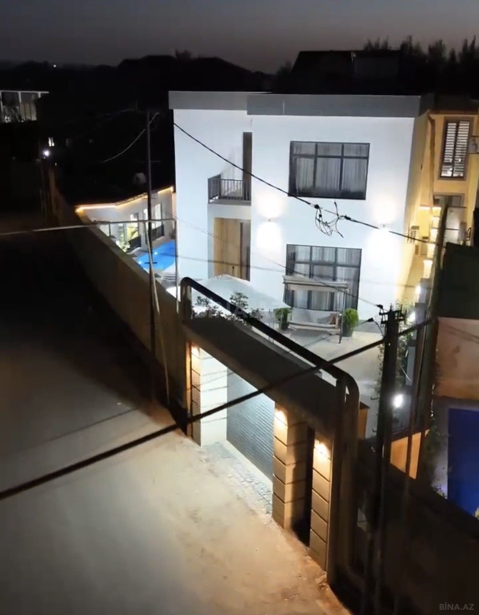 5 otaqlı Həyət evi/Bağ evi, Novxanı q., Bakı