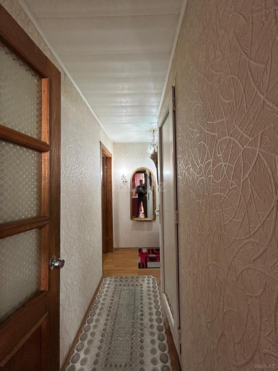 3 otaqlı Köhnə tikili, 28 May m., Bakı