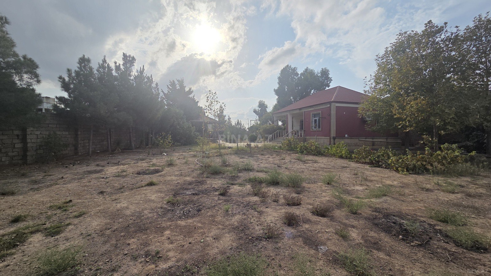 Torpaq Qala q., Bakı