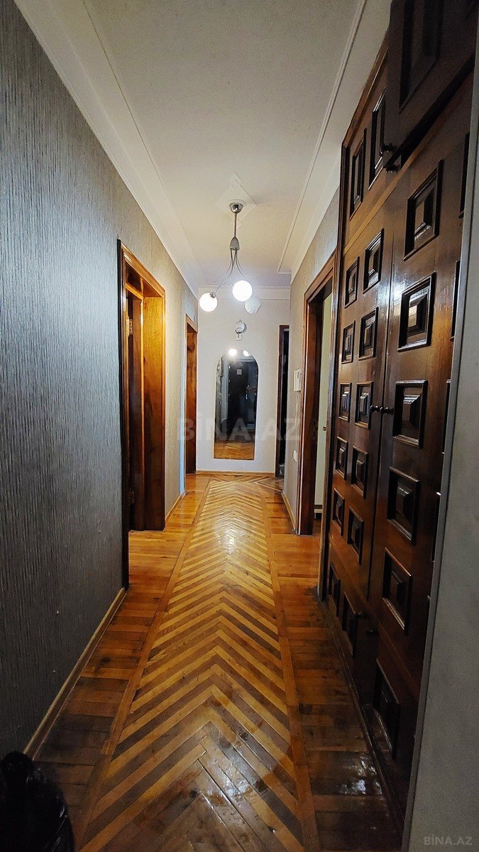 3 otaqlı Köhnə tikili, Gənclik m., Bakı