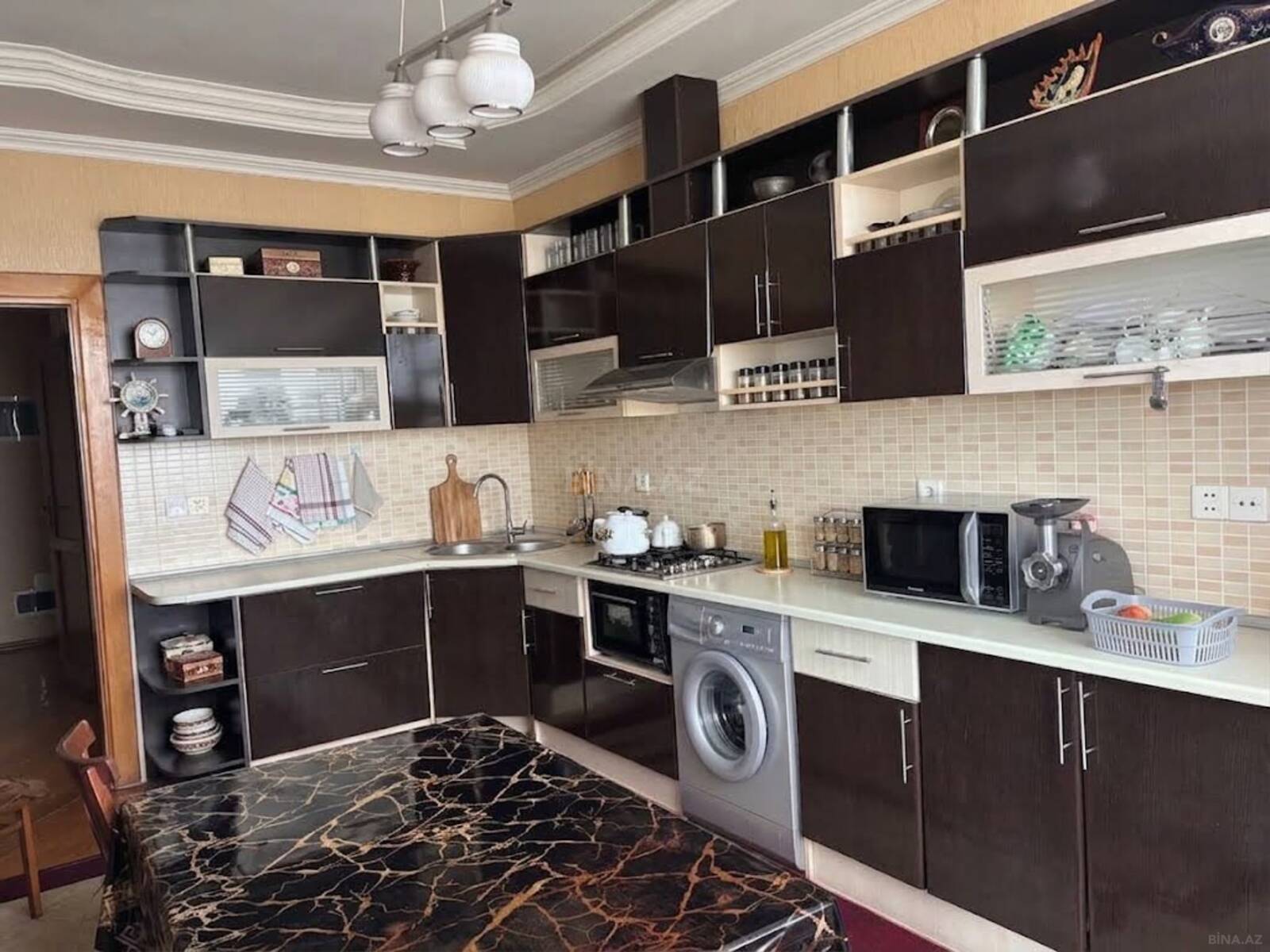 3 otaqlı Yeni tikili, Memar Əcəmi m., Bakı