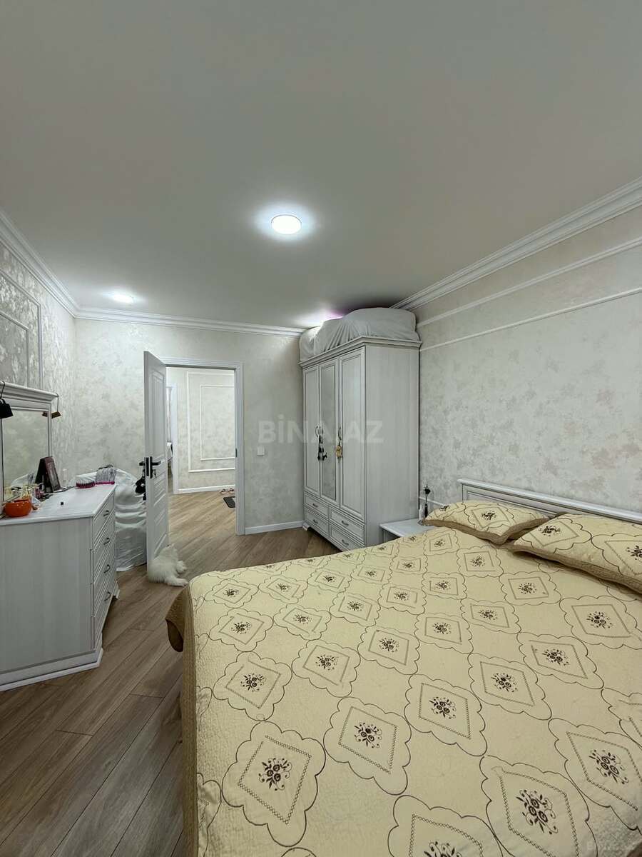 3 otaqlı Köhnə tikili, Əhmədli m., Bakı