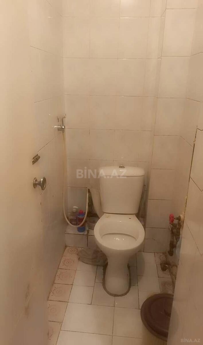 3 otaqlı Köhnə tikili, Neftçilər m., Bakı
