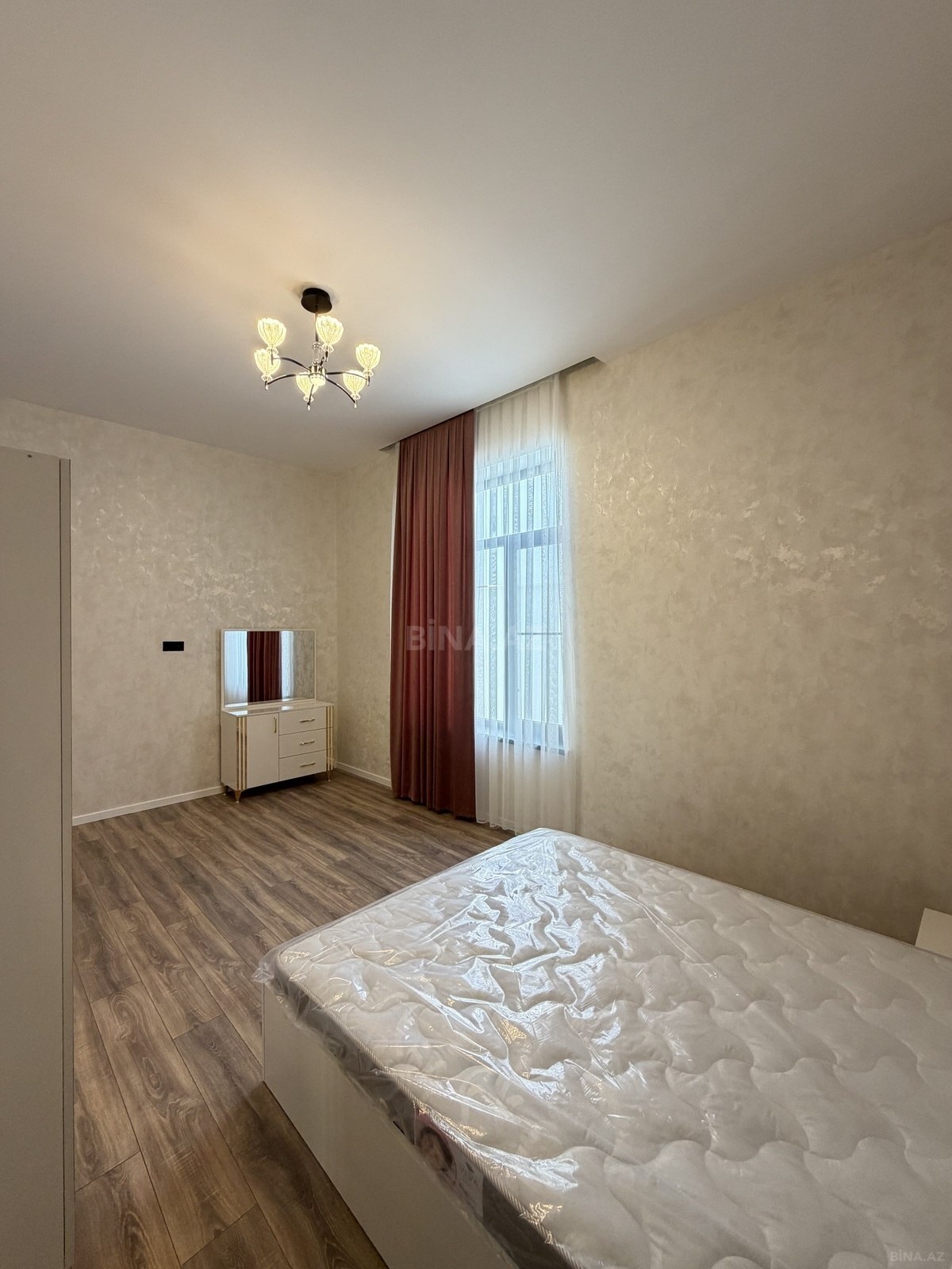4 otaqlı Həyət evi/Bağ evi, Mərdəkan q., Bakı