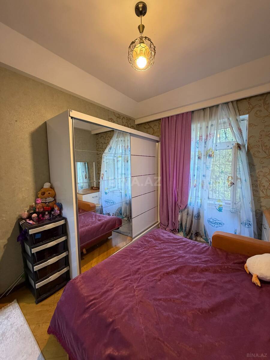 2 otaqlı Köhnə tikili, İnşaatçılar m., Bakı