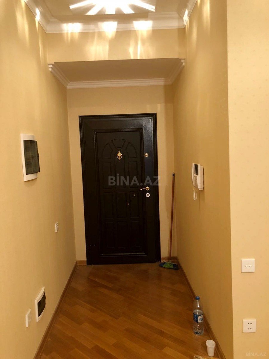 3 otaqlı Yeni tikili, Elmlər Akademiyası m., Bakı