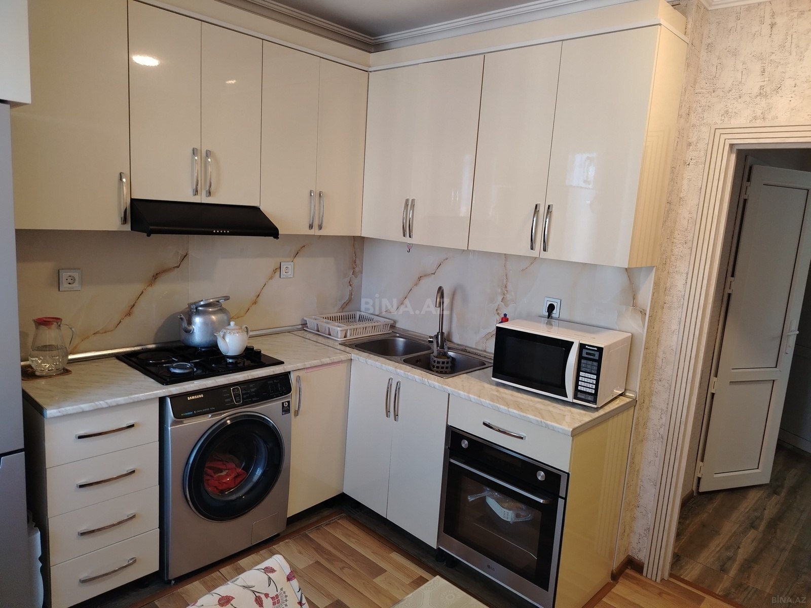 3 otaqlı Köhnə tikili, Hövsan q., Bakı