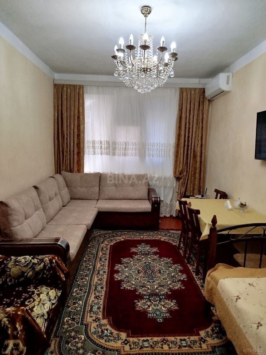 3 otaqlı Köhnə tikili, İnşaatçılar m., Bakı
