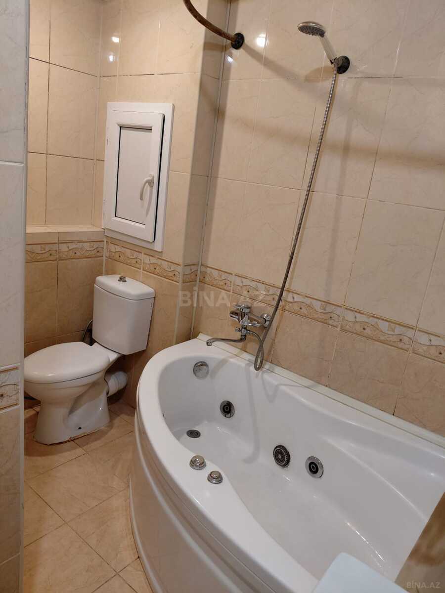 4 otaqlı Köhnə tikili, Həzi Aslanov m., Bakı