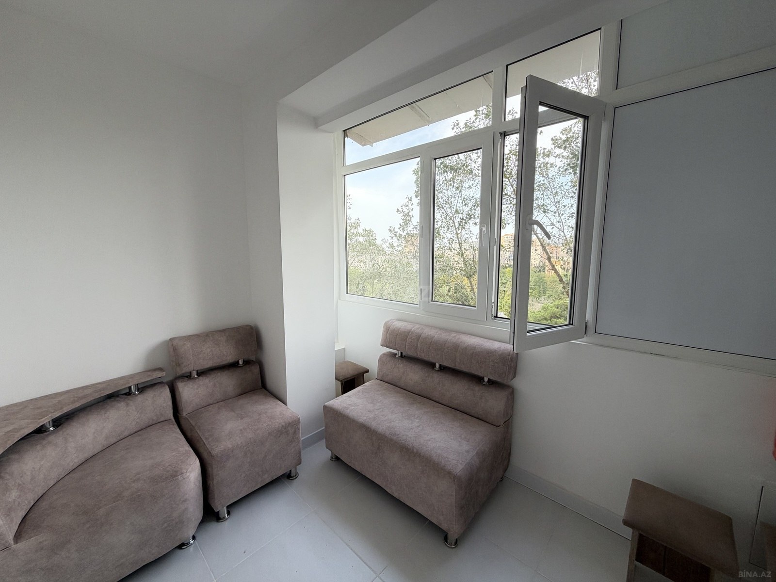 2 otaqlı Köhnə tikili, Əhmədli m., Bakı
