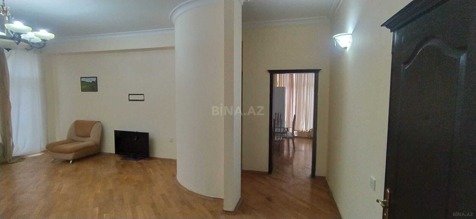 12 otaqlı Ofis, Nizami m., Bakı
