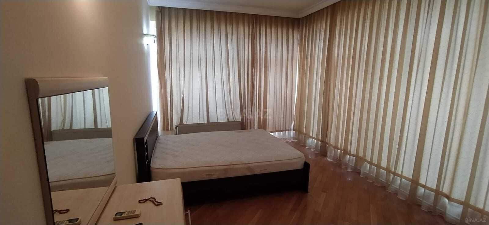 12 otaqlı Ofis, Nizami m., Bakı