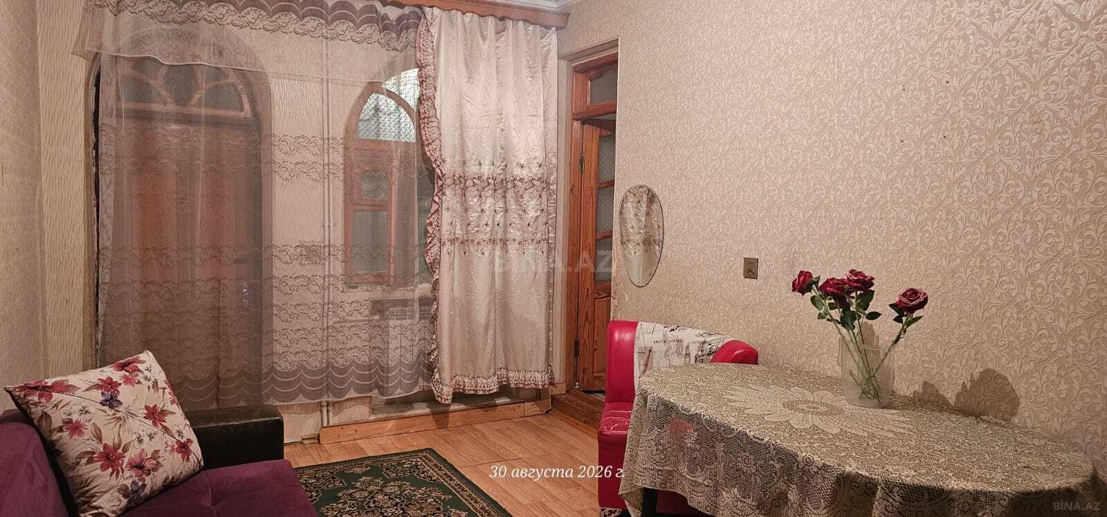 2 otaqlı Həyət evi/Bağ evi, Qaraçuxur q., Bakı
