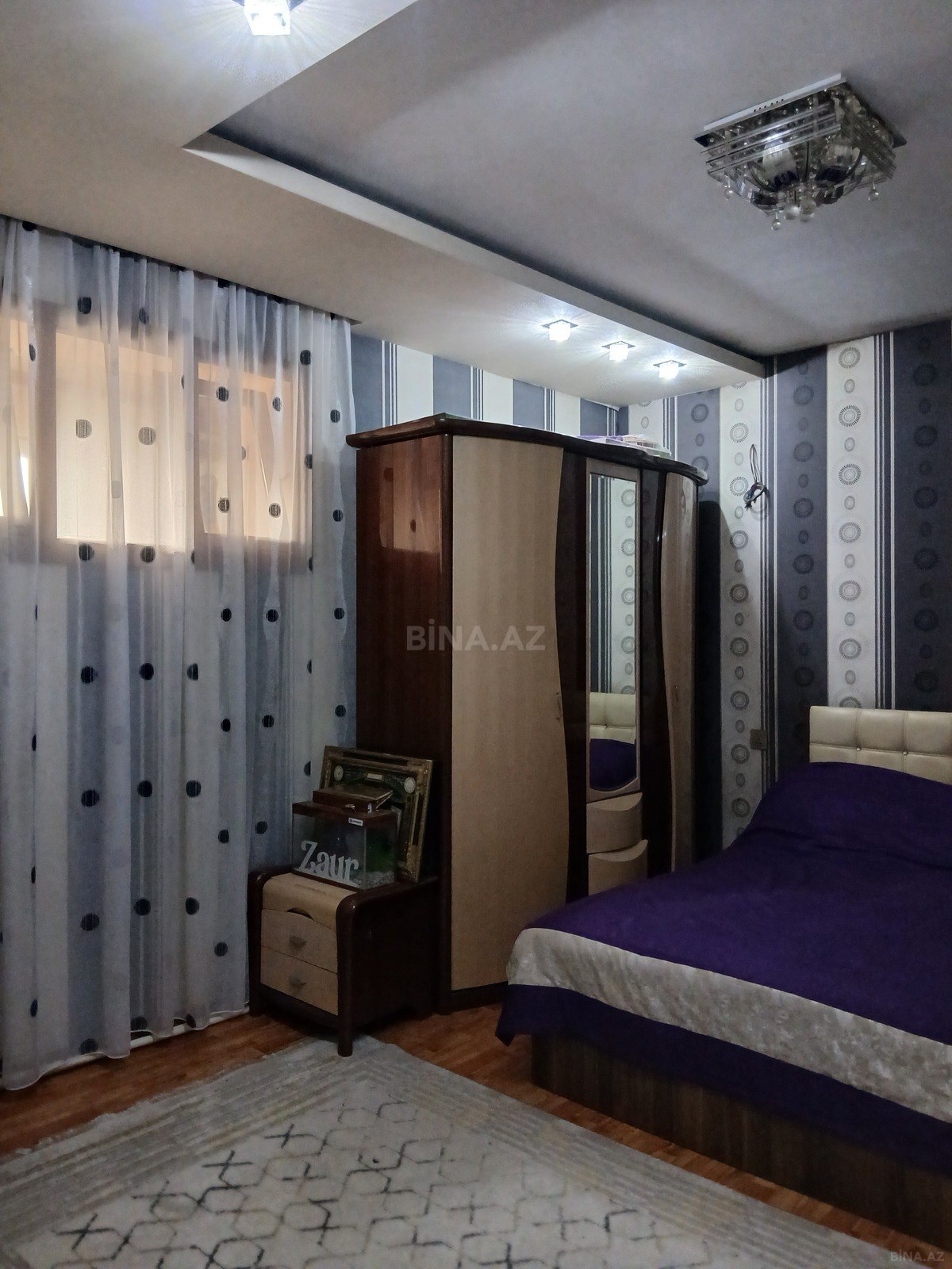 2 otaqlı Köhnə tikili, Xalqlar Dostluğu m., Bakı