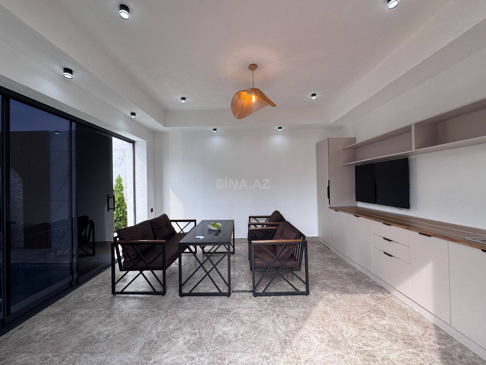 4 otaqlı Həyət evi/Bağ evi, Şüvəlan q., Bakı