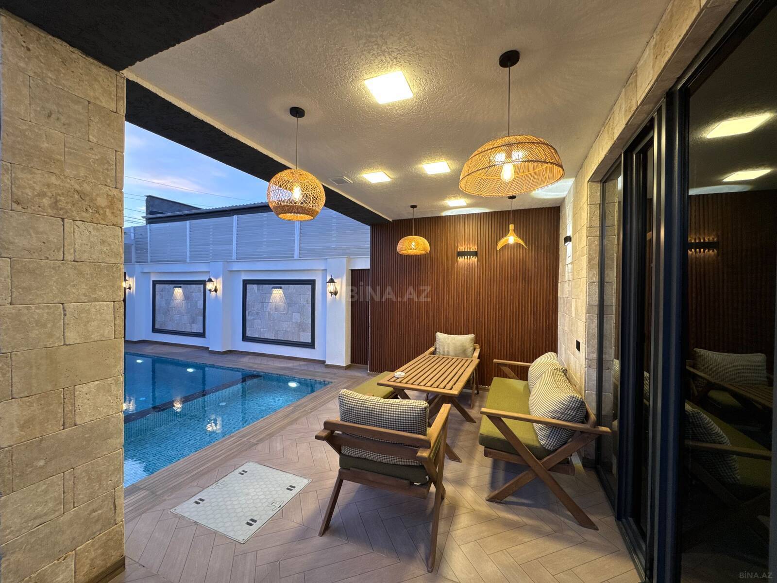 4 otaqlı Həyət evi/Bağ evi, Şüvəlan q., Bakı