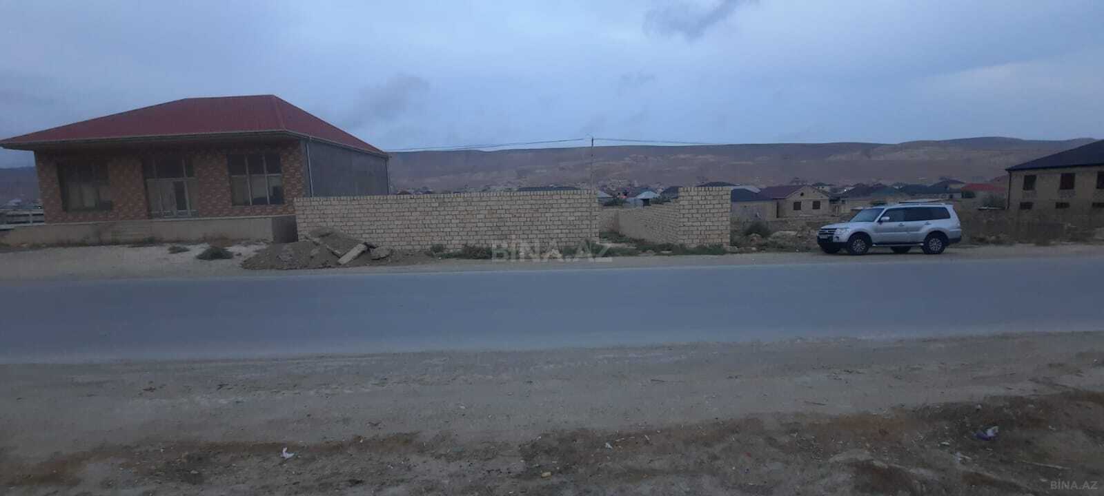 Torpaq Qobu q., Bakı