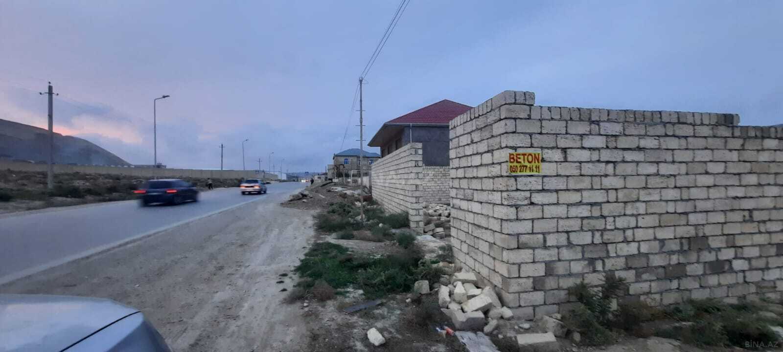 Torpaq Qobu q., Bakı