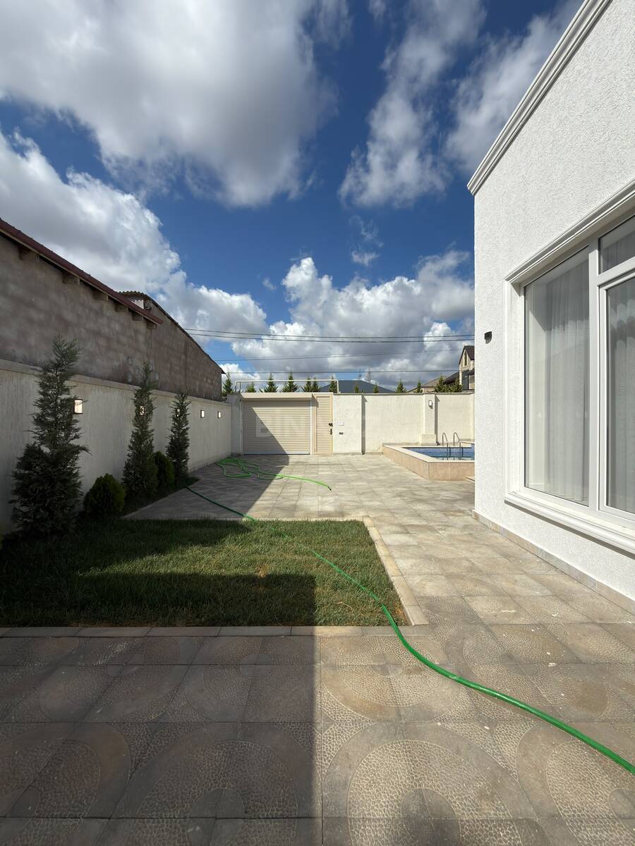 4 otaqlı Həyət evi/Bağ evi, Şüvəlan q., Bakı