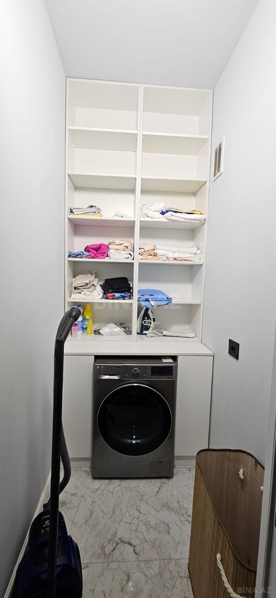 4 otaqlı Yeni tikili, İnşaatçılar m., Bakı