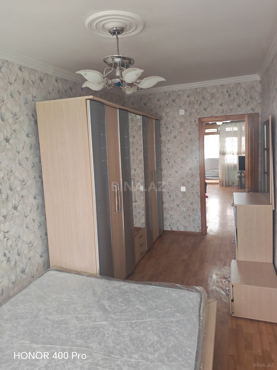 2 otaqlı Köhnə tikili, Neftçilər m., Bakı