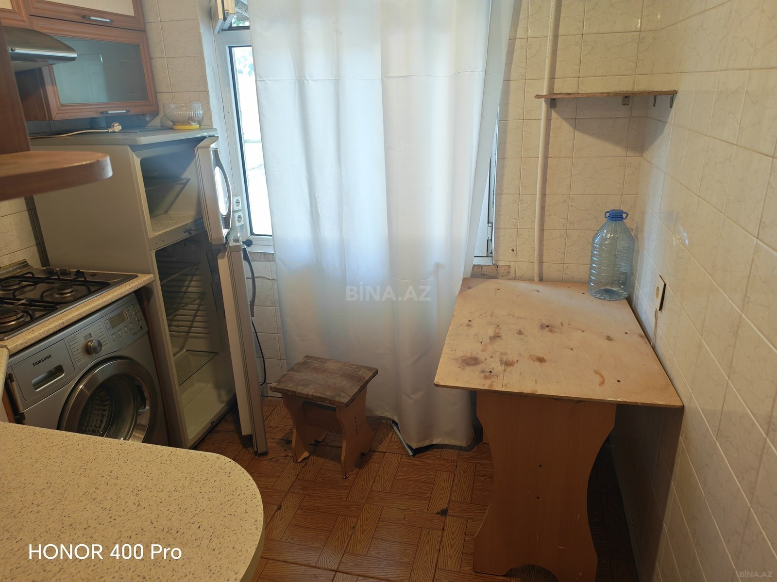 2 otaqlı Köhnə tikili, Neftçilər m., Bakı