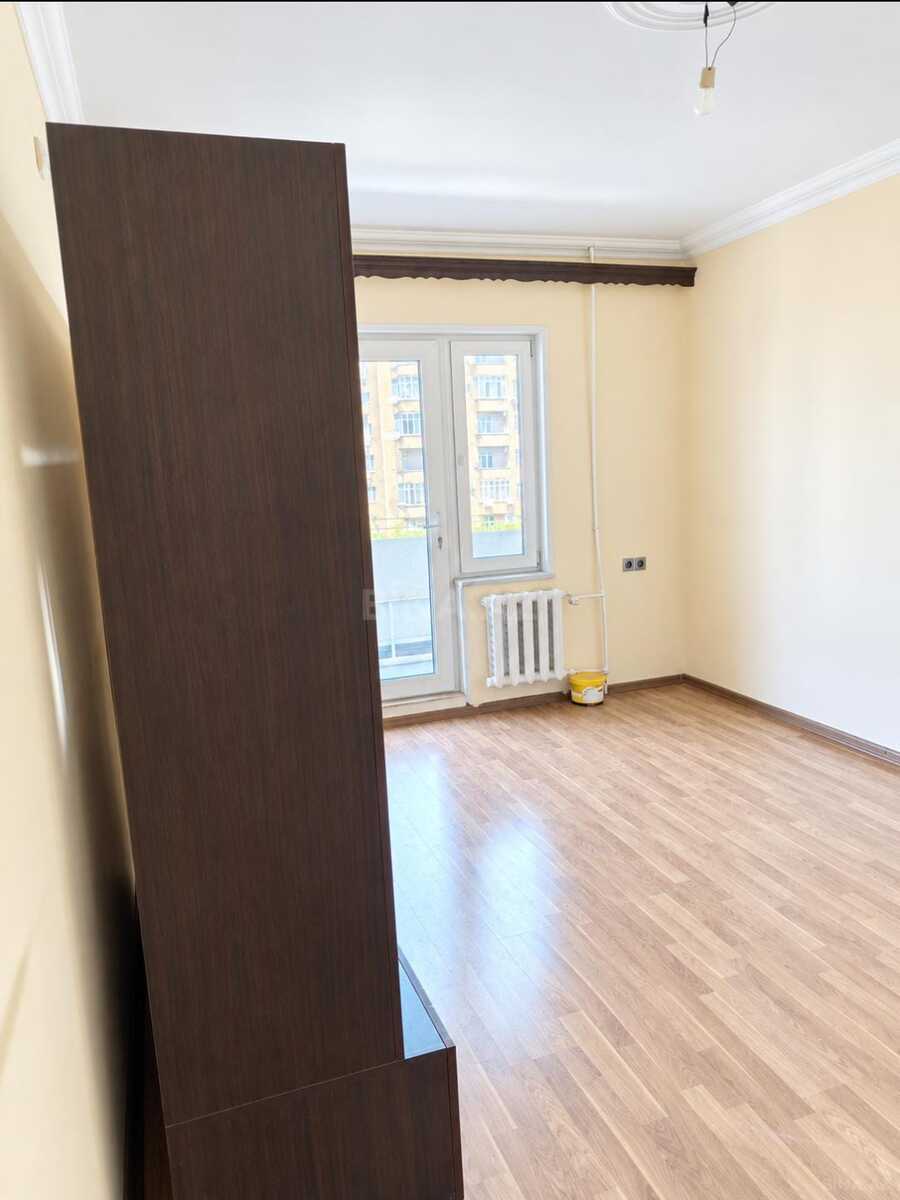 2 otaqlı Köhnə tikili, Nəsimi r., Bakı
