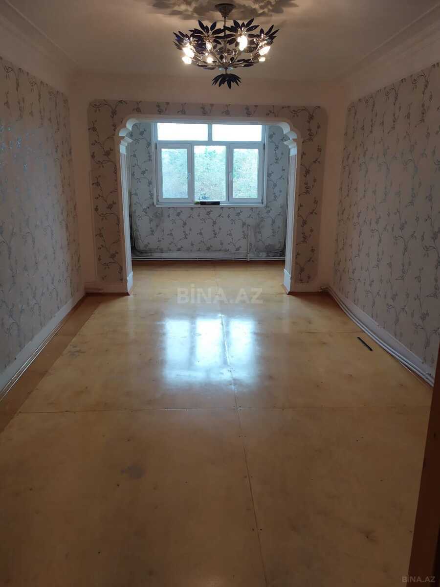 3 otaqlı Köhnə tikili, Sumqayıt