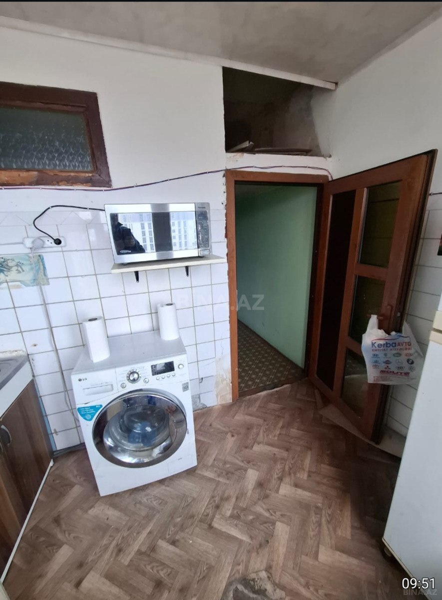 3 otaqlı Köhnə tikili, Əhmədli q., Bakı