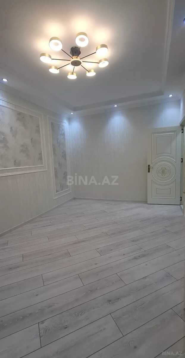 2 otaqlı Köhnə tikili, Memar Əcəmi m., Bakı
