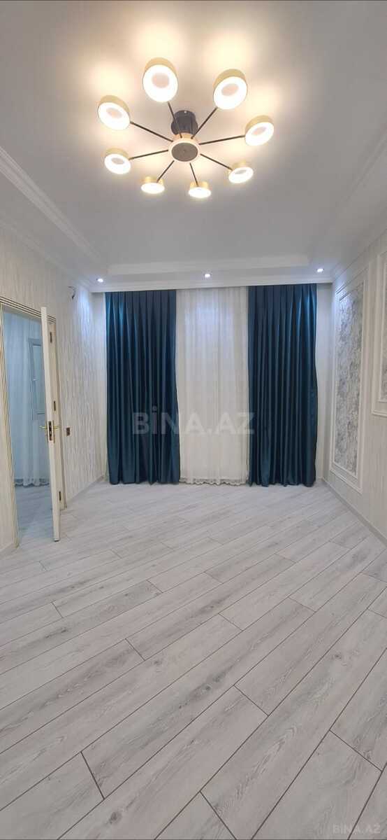 2 otaqlı Köhnə tikili, Memar Əcəmi m., Bakı