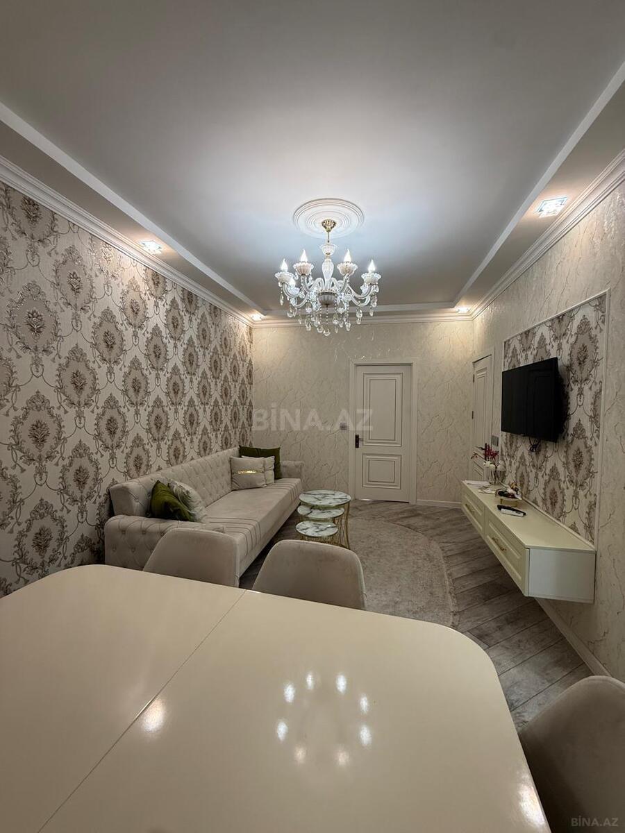 2 otaqlı Köhnə tikili, Memar Əcəmi m., Bakı