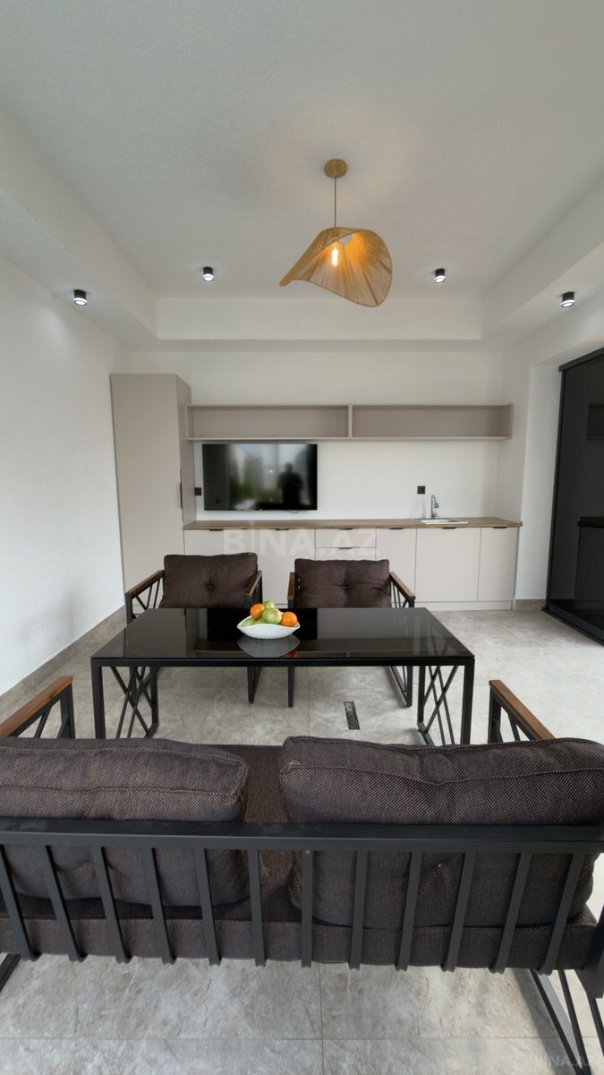 4 otaqlı Həyət evi/Bağ evi, Şüvəlan q., Bakı