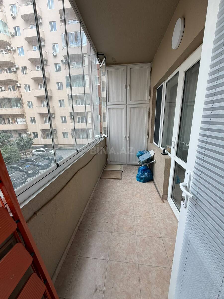 4 otaqlı Yeni tikili, Elmlər Akademiyası m., Bakı