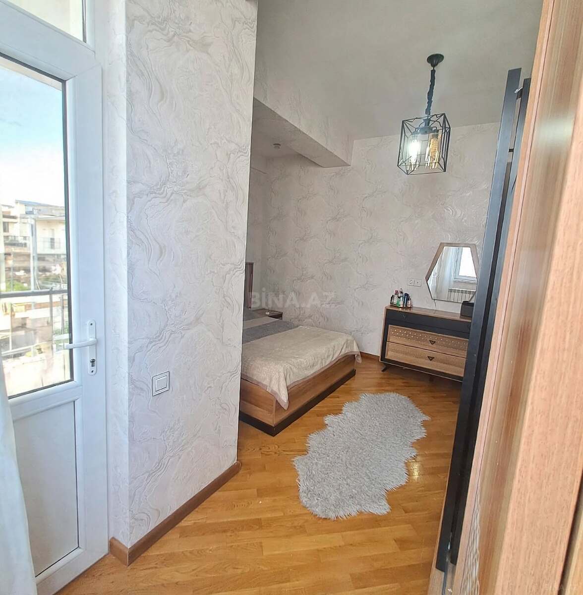 3 otaqlı Yeni tikili, Qara Qarayev m., Bakı