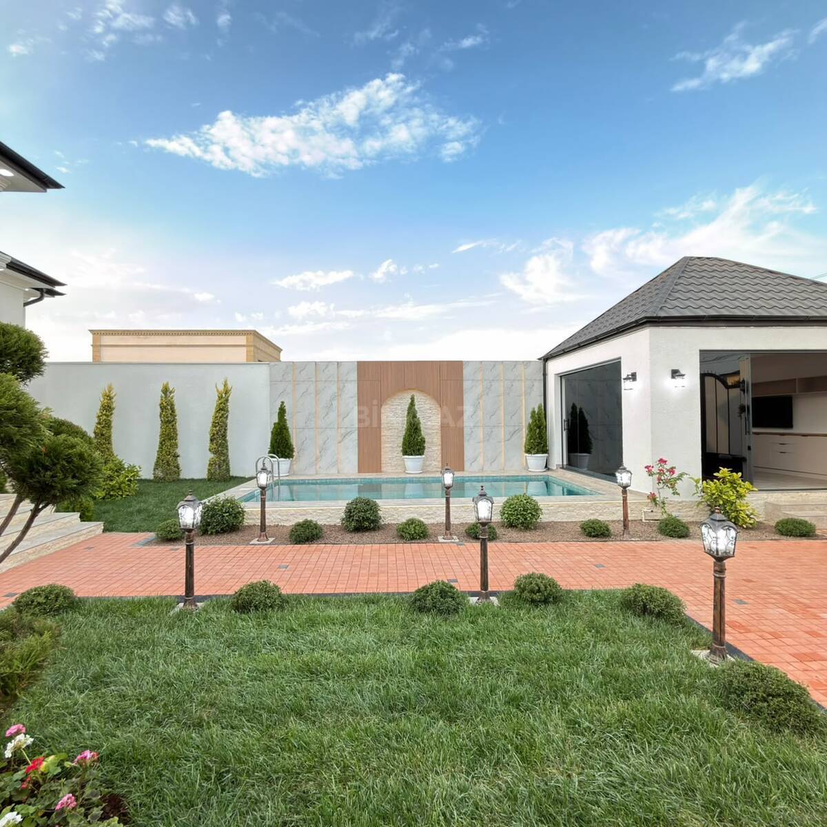4 otaqlı Həyət evi/Bağ evi, Şüvəlan q., Bakı