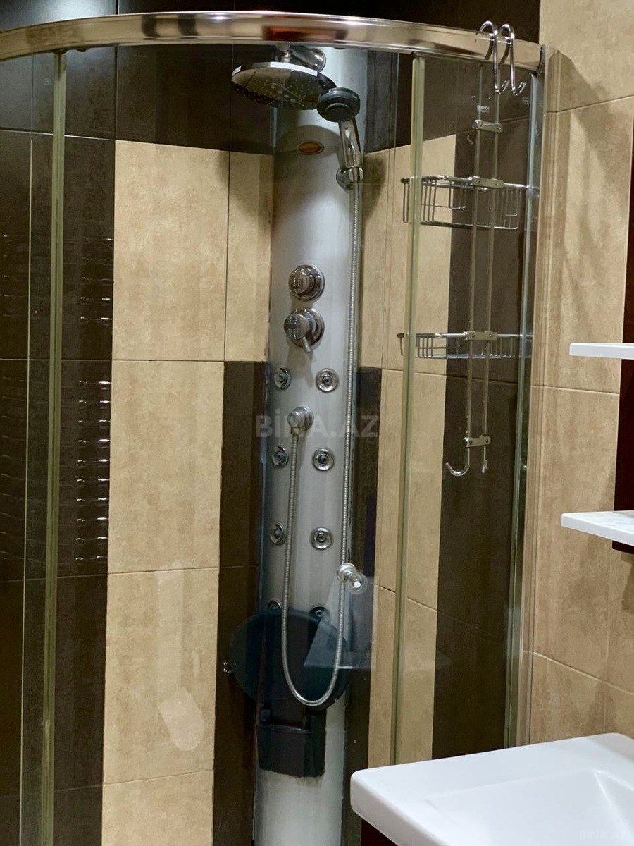 5 otaqlı Köhnə tikili, Azadlıq Prospekti m., Bakı