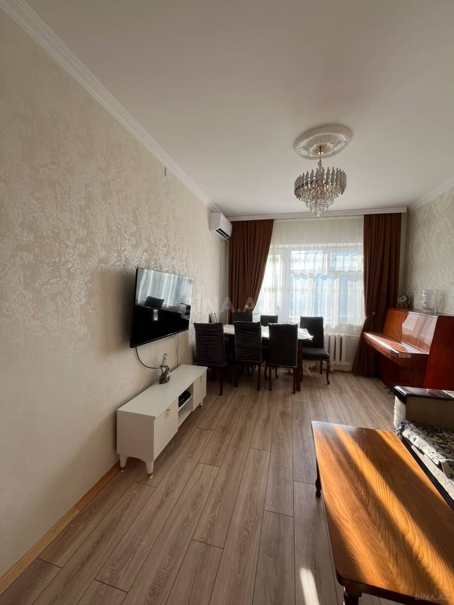 3 otaqlı Köhnə tikili, Əhmədli m., Bakı