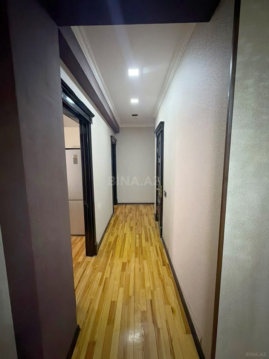 3 otaqlı Yeni tikili, İnşaatçılar m., Bakı