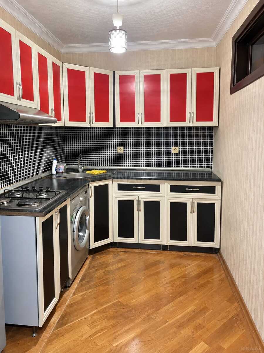 3 otaqlı Yeni tikili, İnşaatçılar m., Bakı