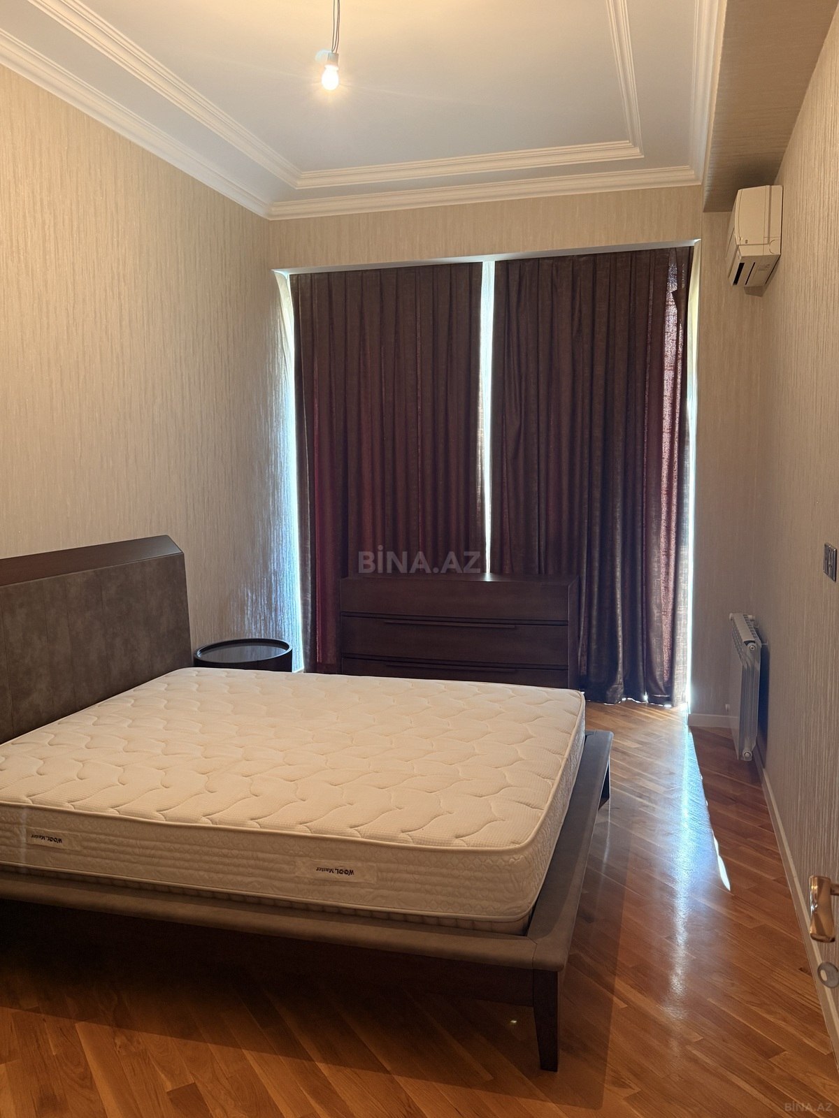 3 otaqlı Yeni tikili, 8 Noyabr m., Bakı