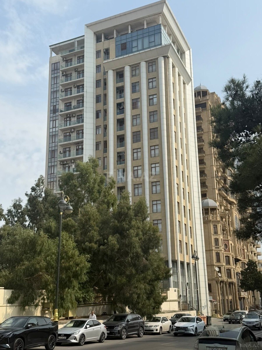 3 otaqlı Yeni tikili, 8 Noyabr m., Bakı