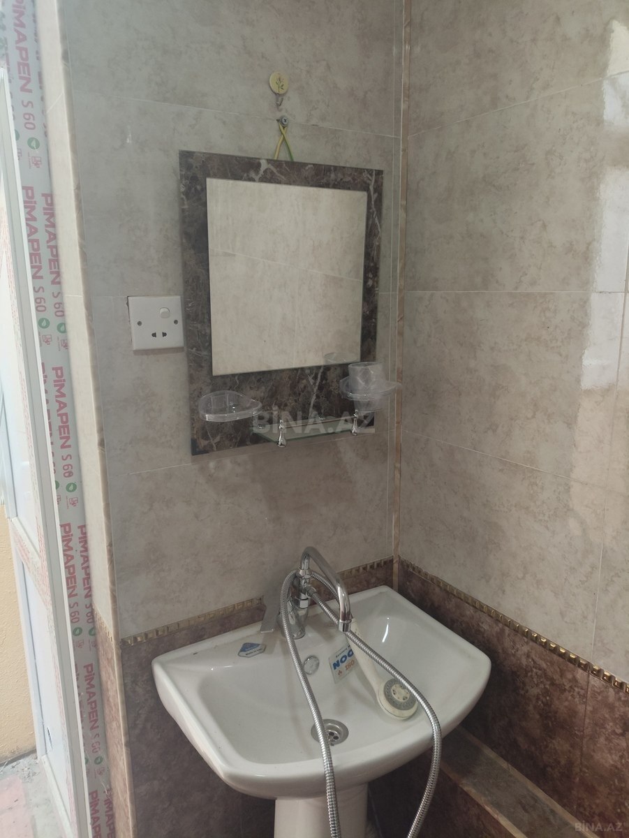2 otaqlı Həyət evi/Bağ evi, 8-ci mikrorayon q., Bakı