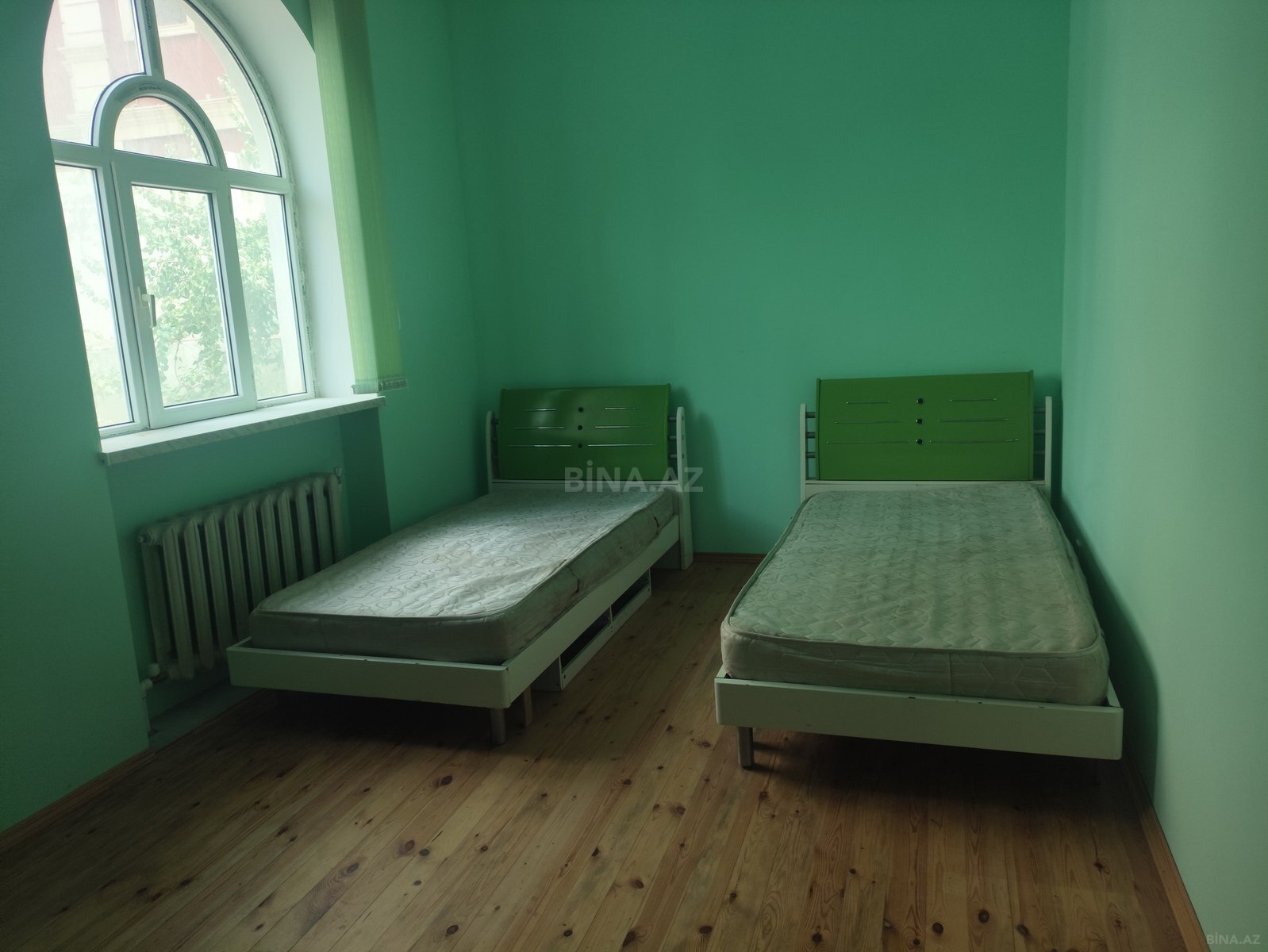 2 otaqlı Həyət evi/Bağ evi, 8-ci mikrorayon q., Bakı