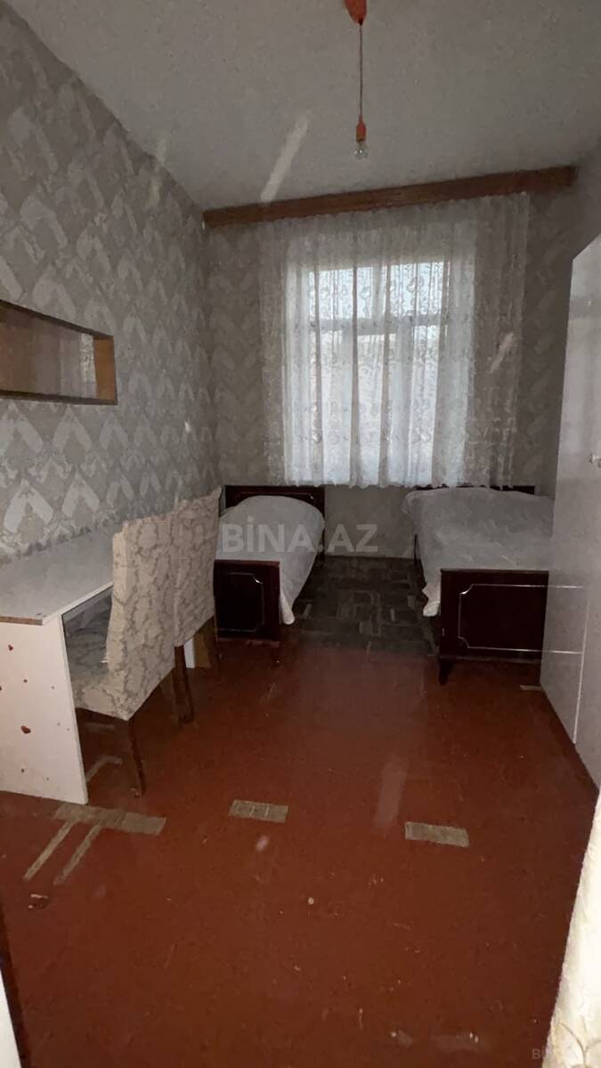 2 otaqlı Köhnə tikili, Elmlər Akademiyası m., Bakı