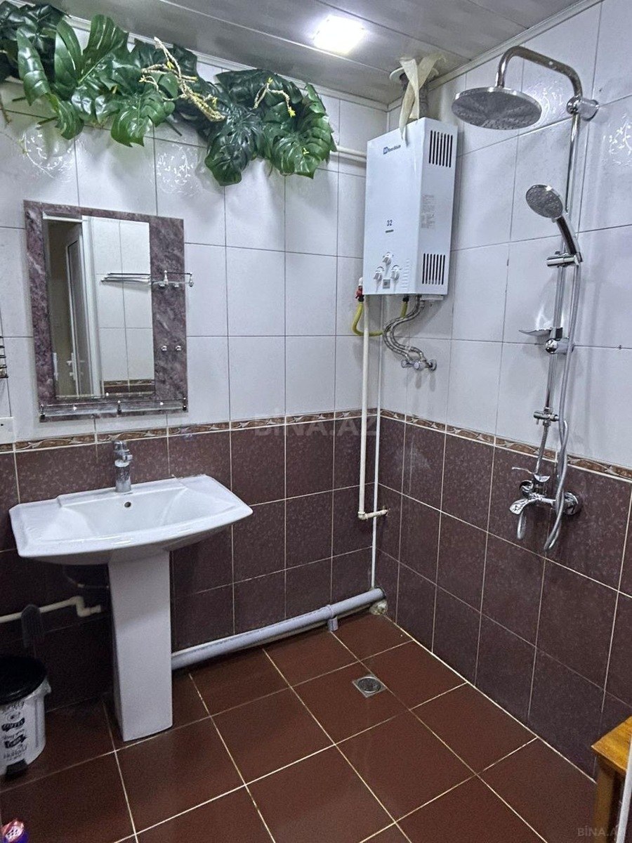 2 otaqlı Köhnə tikili, Xalqlar Dostluğu m., Bakı