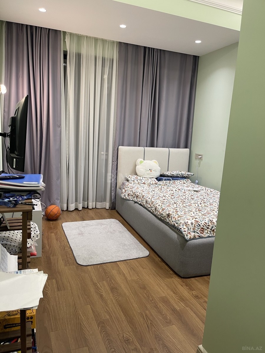 3 otaqlı Yeni tikili, Şah İsmayıl Xətai m., Bakı