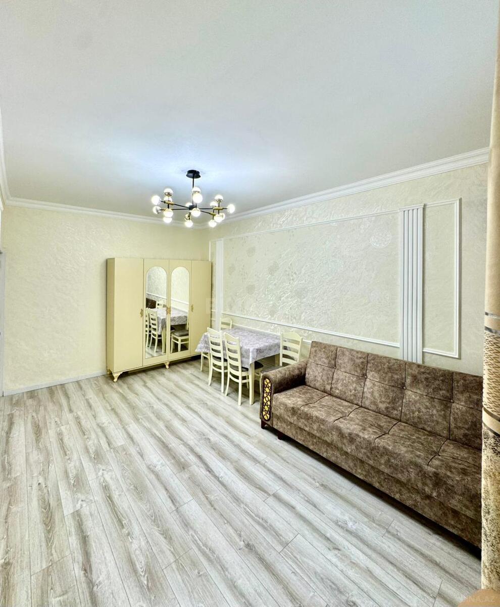 2 otaqlı Köhnə tikili, Memar Əcəmi m., Bakı